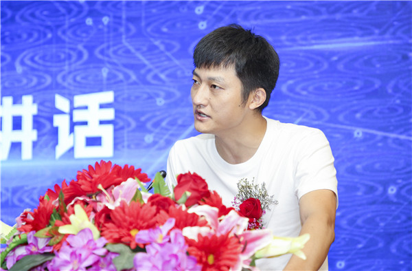 熱烈祝賀電子商務(wù)（全網(wǎng)新媒體)<a href=http://njxh.cn target=_blank class=infotextkey>專業(yè)</a>升級(jí)發(fā)布會(huì)暨新華淘寶大學(xué)青橙計(jì)劃啟動(dòng)儀式圓滿落幕！