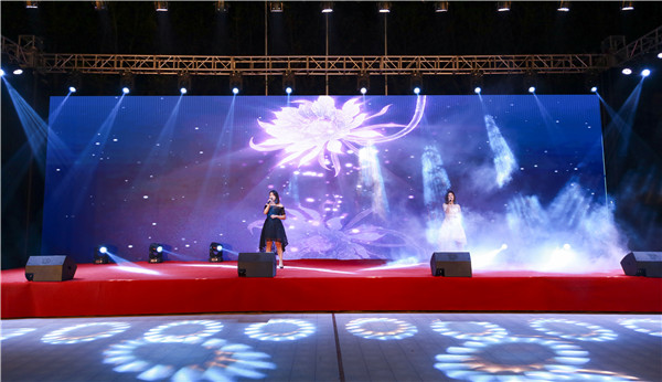 南京新華2019年新生開學(xué)典禮暨CEAC獎學(xué)金頒獎盛典隆重舉行！