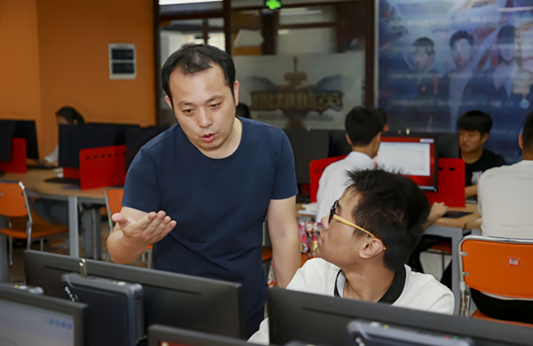 如何看待電商<a href=http://njxh.cn target=_blank class=infotextkey>專業(yè)</a>的發(fā)展前景？