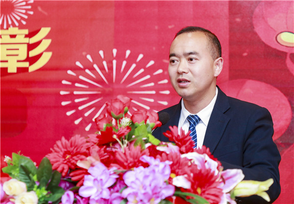 2020春季教學(xué)質(zhì)量月總結(jié)表彰暨教學(xué)研發(fā)部署大會(huì)隆重舉行！