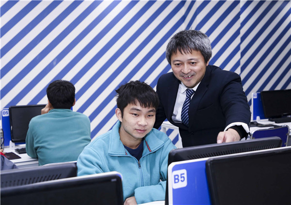 男生學(xué)什么IT<a href=http://njxh.cn target=_blank class=infotextkey>專業(yè)</a>好，自學(xué)or培訓(xùn)？