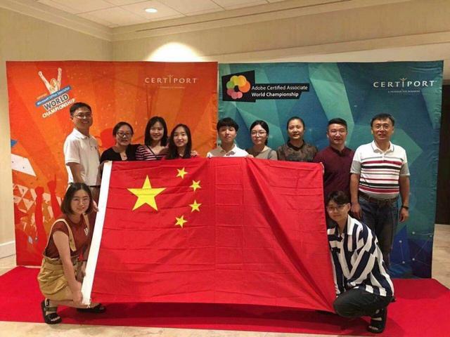 新華電腦學校青年學子就是這個樣兒！