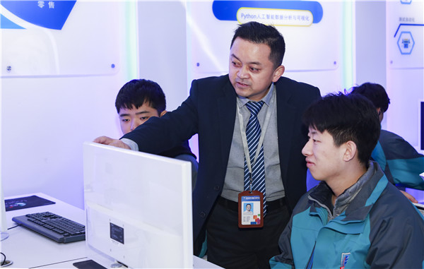 南京有什么學校適合初中畢業(yè)的？