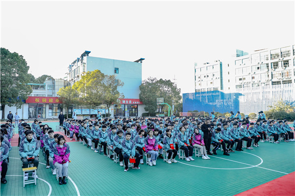 知行合一，榜樣力量 —南京新華2021年度學(xué)生工作總結(jié)暨表彰大會圓滿落幕！