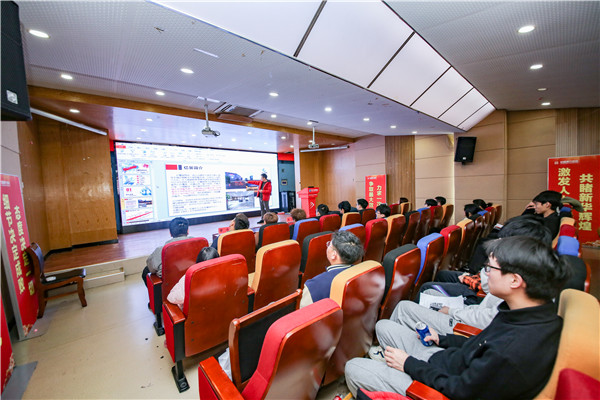 企業(yè)大咖進校園|拓寬就業(yè)渠道，搭建就業(yè)橋梁