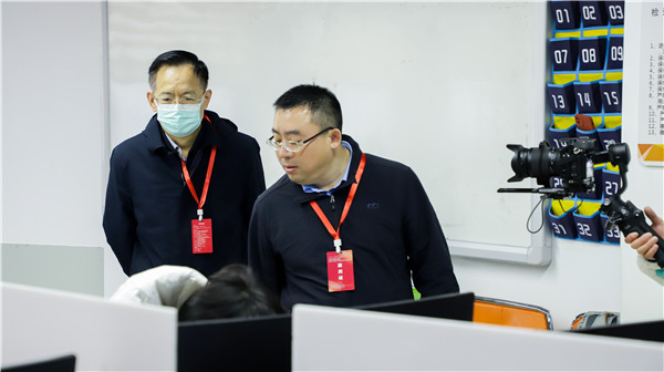 2022年江蘇省廣告行業(yè)設計制作職業(yè)技能競賽暨全省“紫金獎”公益?zhèn)鞑ピO計大賽在南京新華隆重舉行！