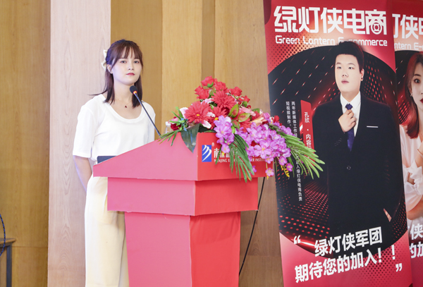 大咖來了！企業(yè)專家進(jìn)校園，助力學(xué)子大發(fā)展！