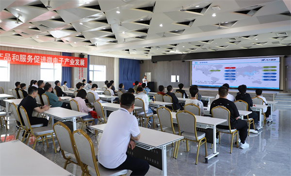 初中畢業(yè)男生學(xué)什么計(jì)算機(jī)相關(guān)專業(yè)有前途？